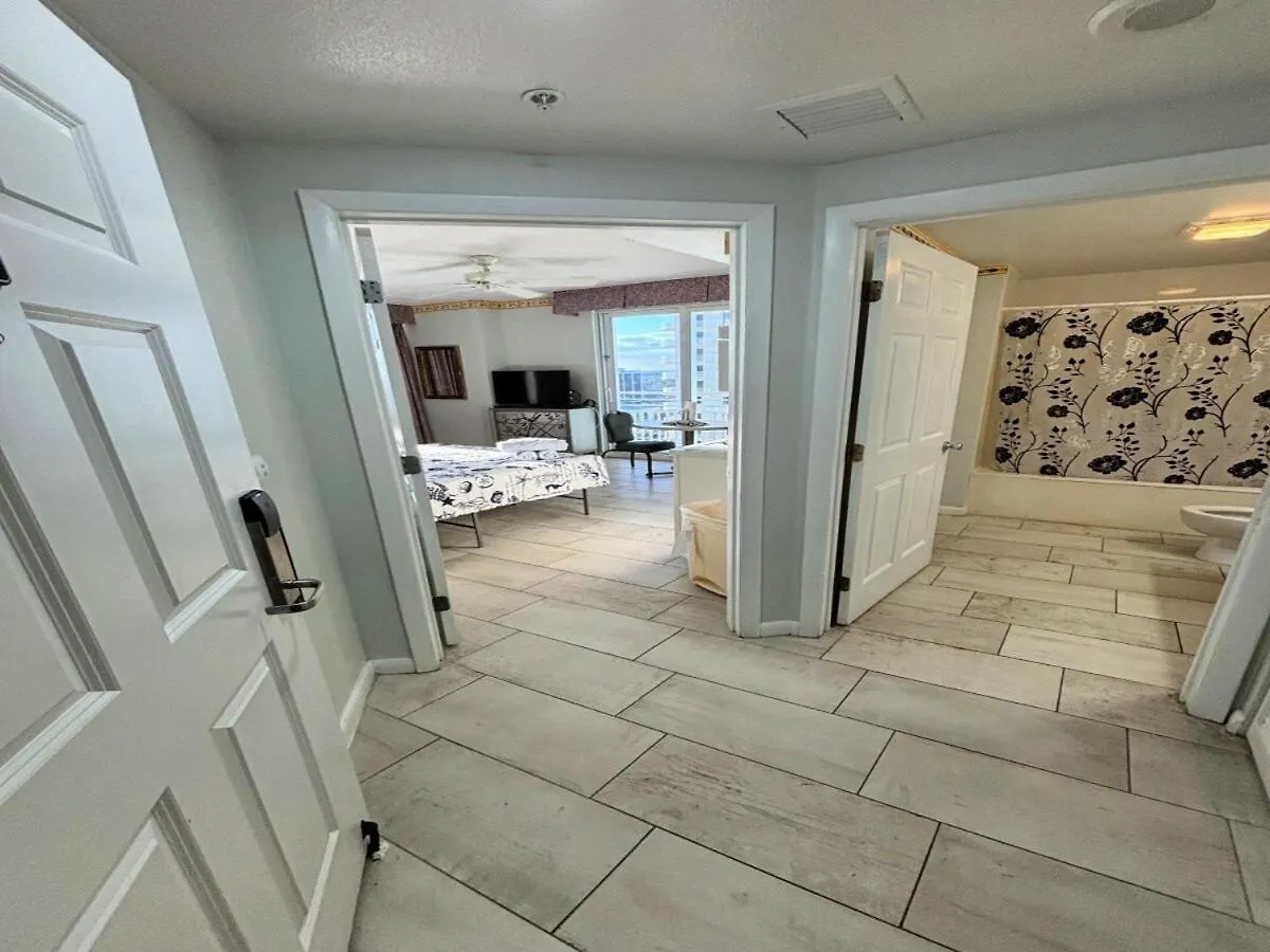 Direct Oceanfront 2 Bedroom Ocean Walk 3 Balconies 1601 Daytona Beach