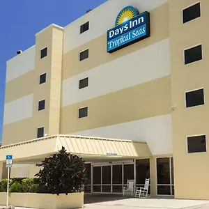 3* Отель Days By Wyndham Daytona Oceanfront